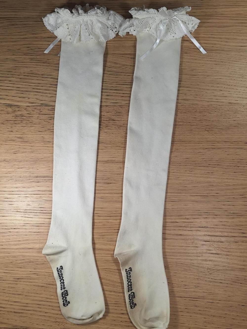 White Innocent World Ivory Lace Cuff OTK Socks with Bow | Cl Over-the-Knee Socks